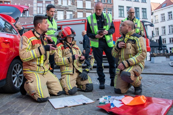 Crisis noodplanning Brandweer Antwerpen Jasmien O