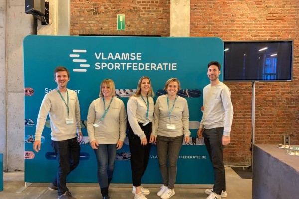 Vlaamse Sportfederatie - clubondersteuners op event.jpg