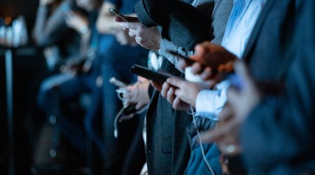 Online gesprekken smartphone