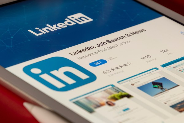 Linkedin unsplash